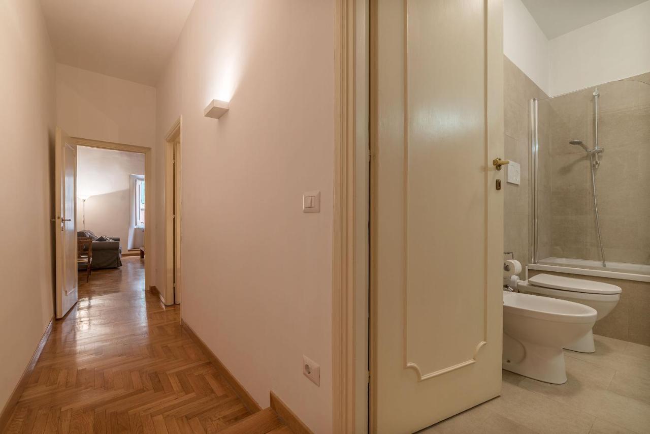 A Peaceful Retreat 2 Minutes From Piazza Navona - Fromhometorome Exterior photo